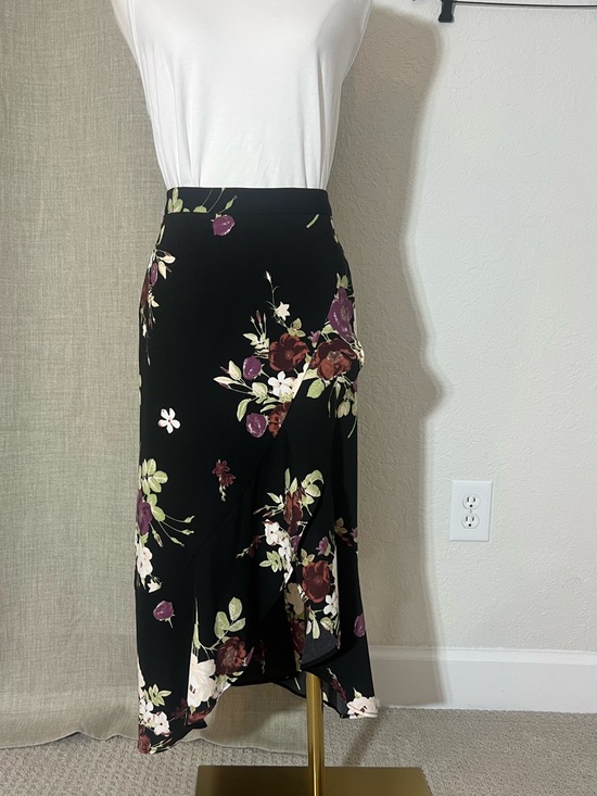Leith Dresses & Skirts - Leith Black Floral Wrap Skirt Midi Ruffle Hem Boho Romantic Women’s Size M